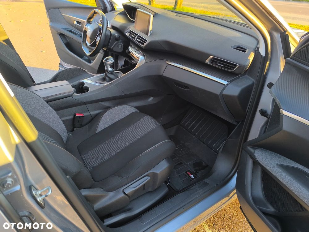 Peugeot 3008 1.5 BlueHDi Active S&S - 13