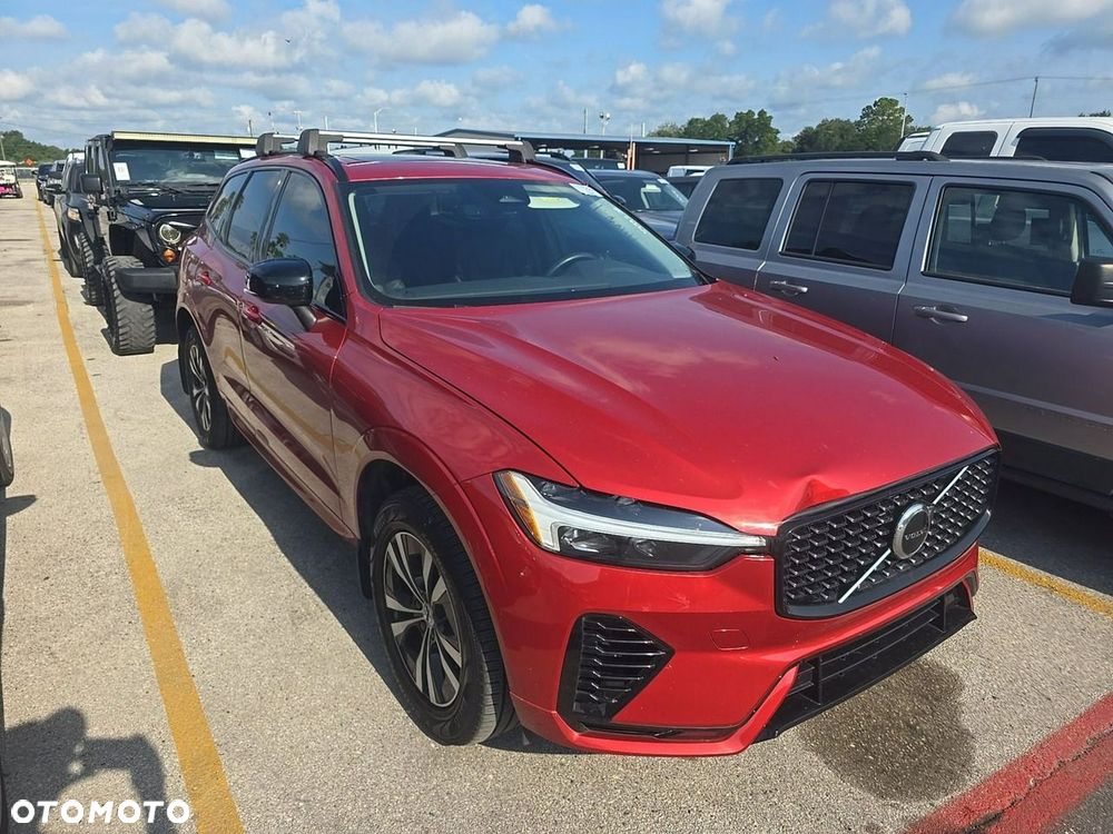 Volvo XC 60 T8 Plug-In Hybrid AWD Core - 2