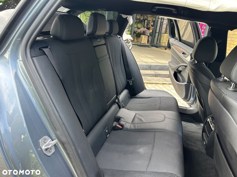 BMW Seria 5 520d xDrive Sport Line - 21