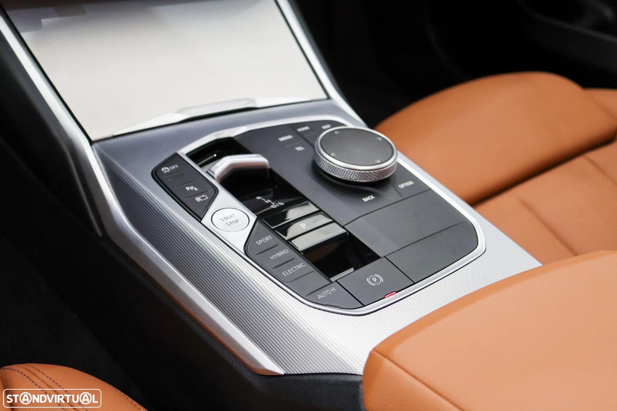BMW 320 e Touring Pack Desportivo M Auto - 30