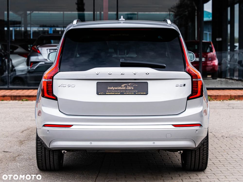 Volvo XC 90 B5 B AWD Ultra Bright - 17