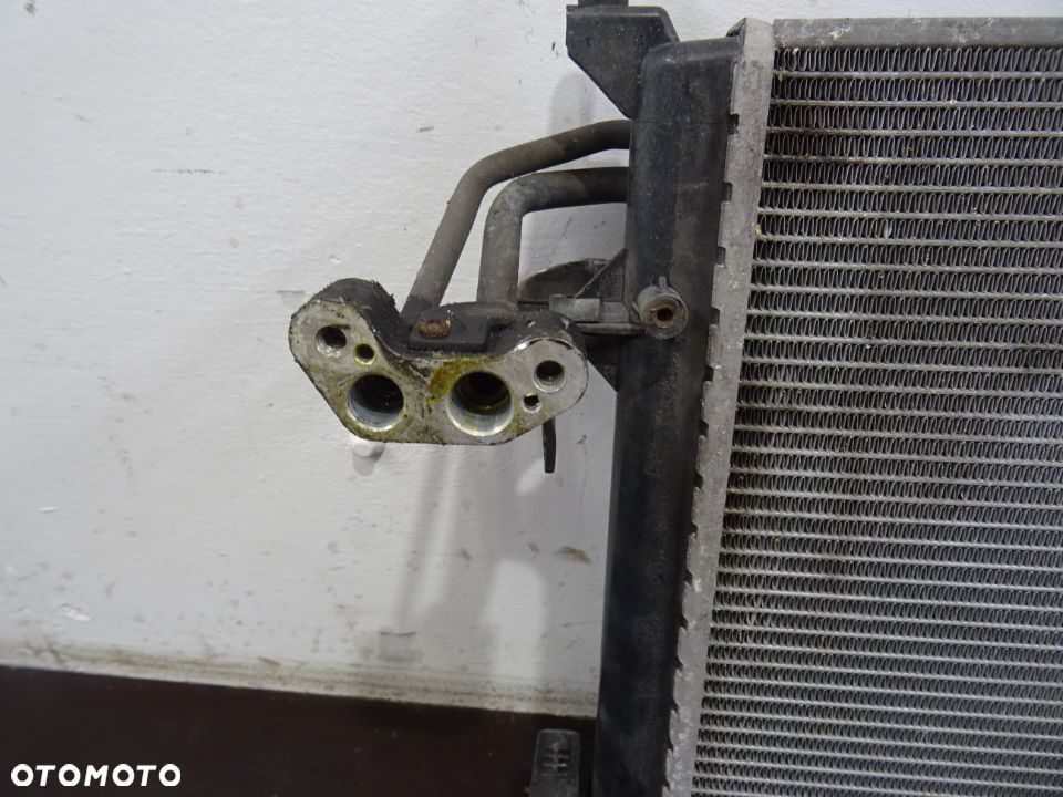 VW GOLF V HB 5D 03-09 1.4 MPI CHŁODNICA WODY KLIMATYZACJI - 3