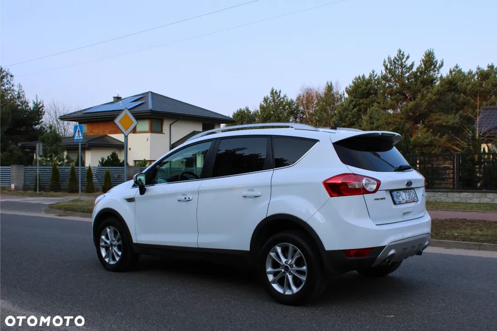 Ford Kuga 2.0 TDCi Titanium - 9