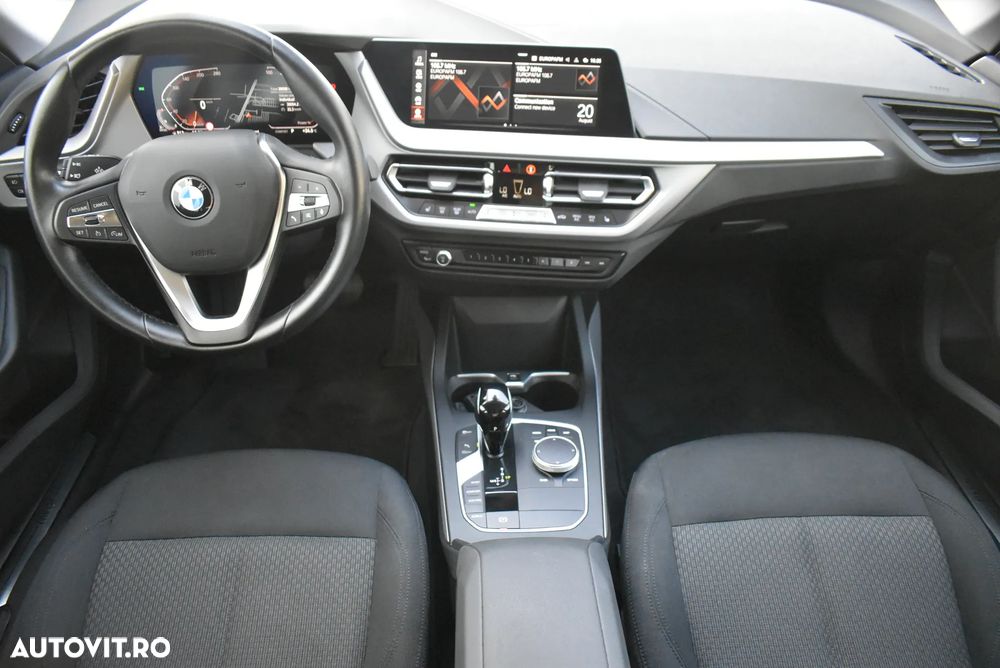BMW Seria 2 218d AT - 14