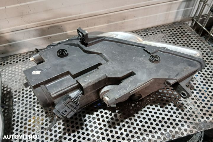 Far dreapta 3C0941006AD 3C0941006AD Volkswagen VW Passat B6 [2005 - 2 - 4