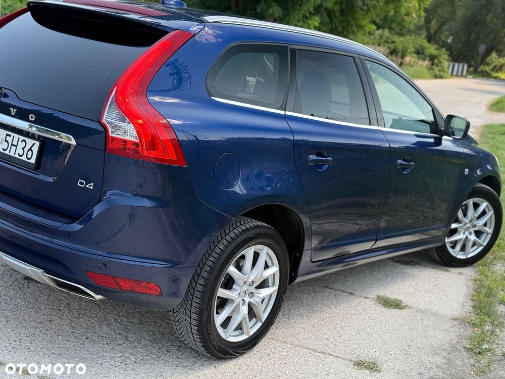 Volvo XC 60 D4 Drive-E Ocean Race - 16