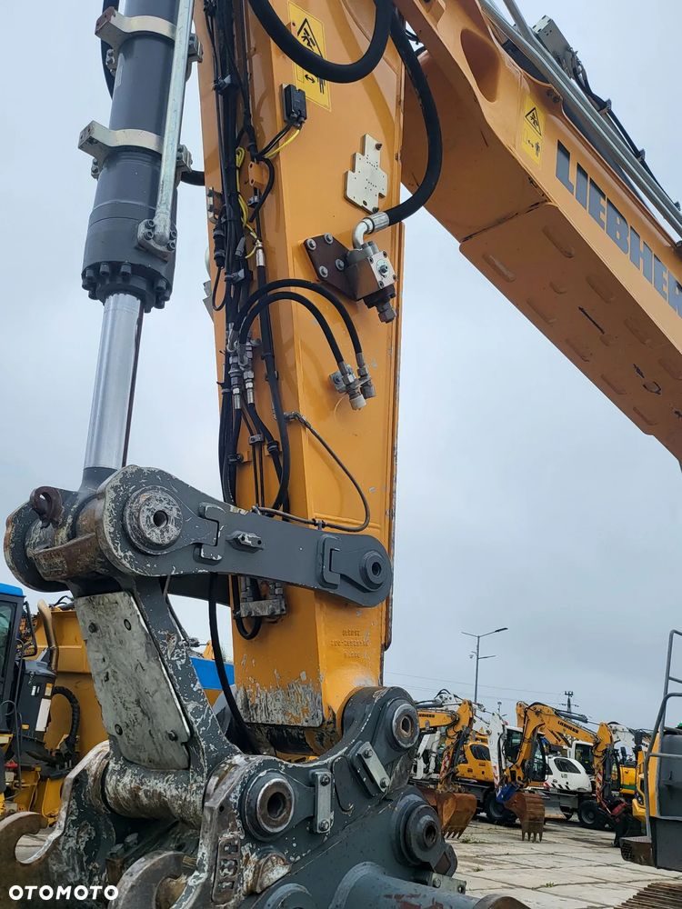 Liebherr R938 LC - 13
