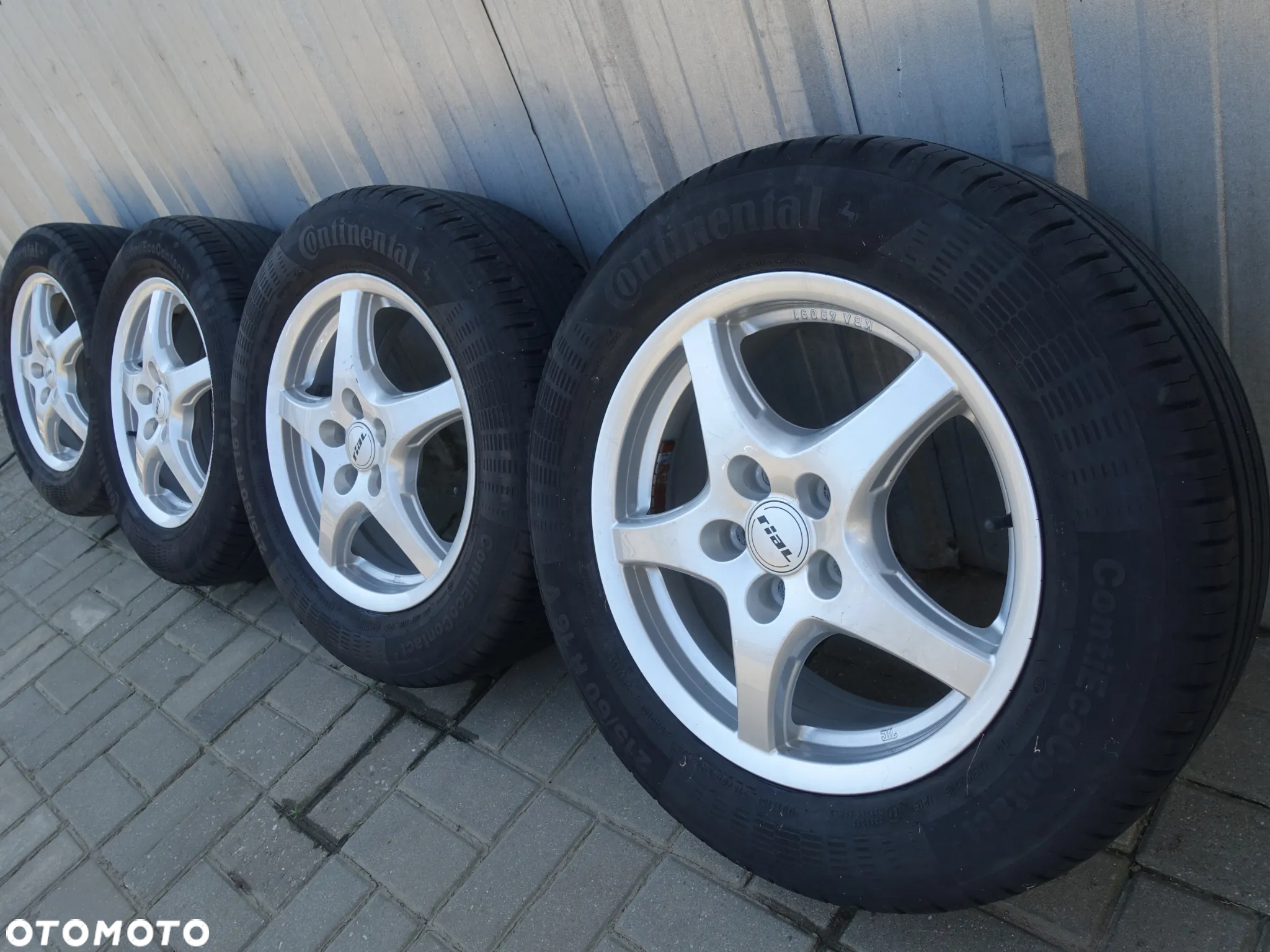 Koła Ford Mondeo Focus C-Max 215/60 R16 - 2