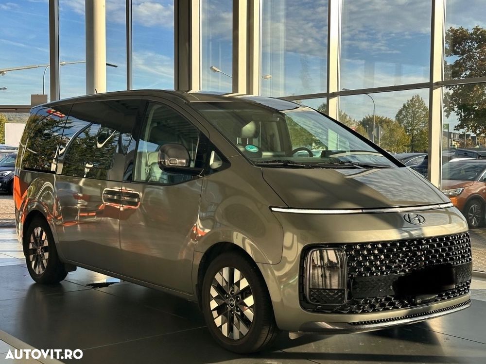 Hyundai Staria - 2