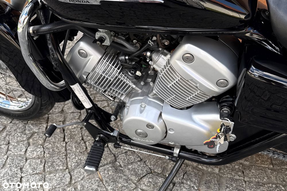 Honda Shadow - 24