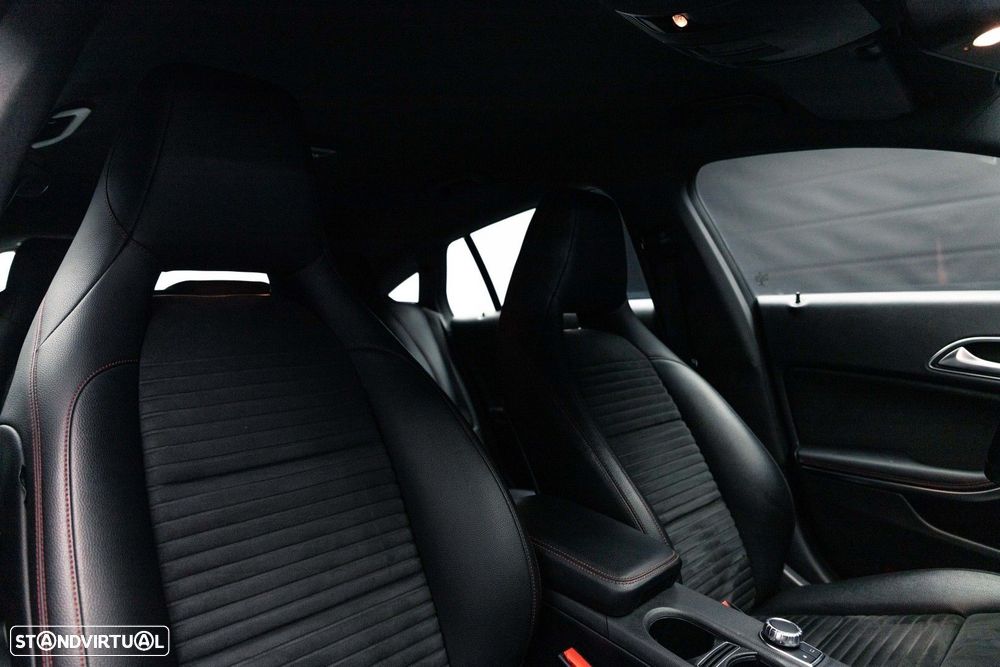 Mercedes-Benz CLA 200 d Shooting Brake AMG Line Aut. - 33