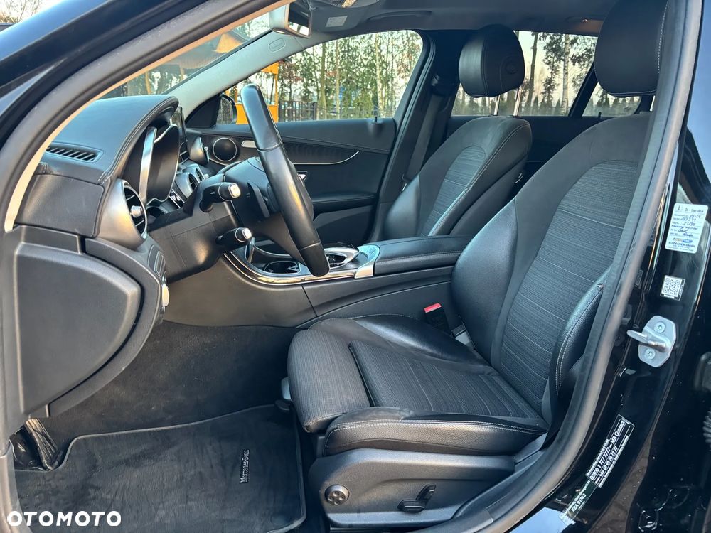 Mercedes-Benz Klasa C 220 (BlueTEC) d 7G-TRONIC AMG Line - 19