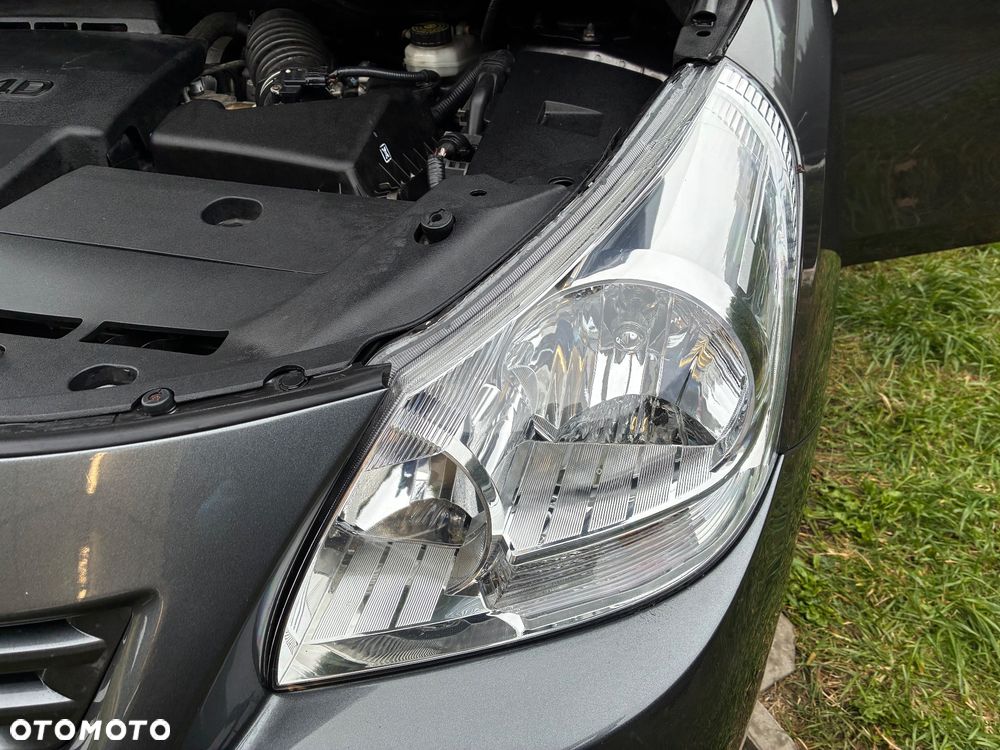 Toyota Verso - 19
