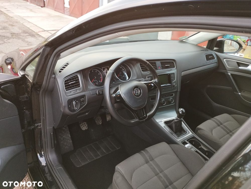 Volkswagen Golf 1.2 TSI BMT Trendline EU6 - 8