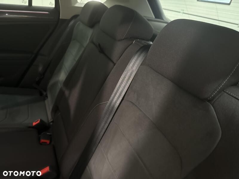 Volkswagen Tiguan 1.5 TSI EVO Elegance DSG - 20