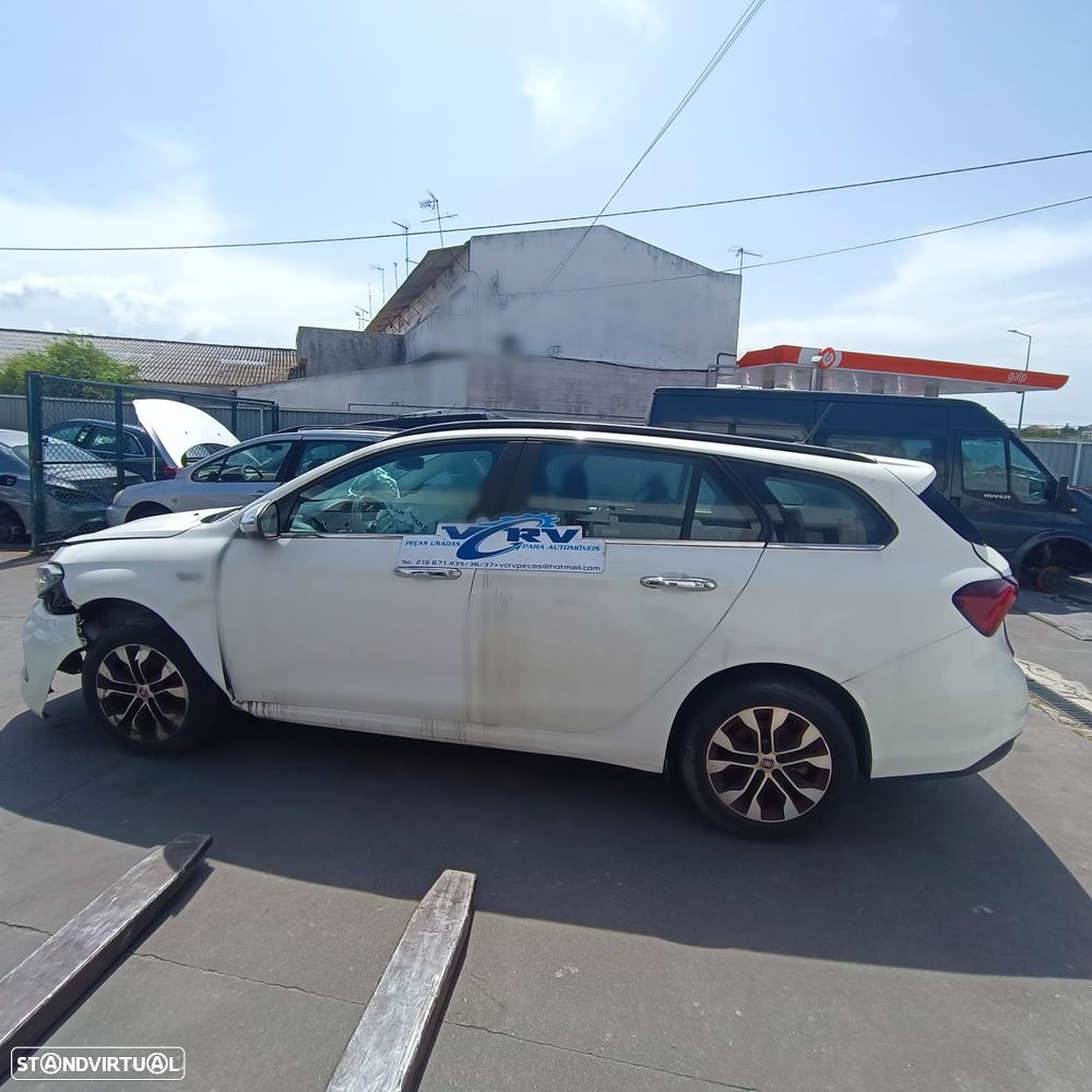 Fiat Tipo SW - Viatura para peças - 3