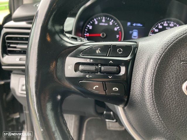 Kia Stonic 1.0 T-GDI 100 OPF DCT7 Vision - 16
