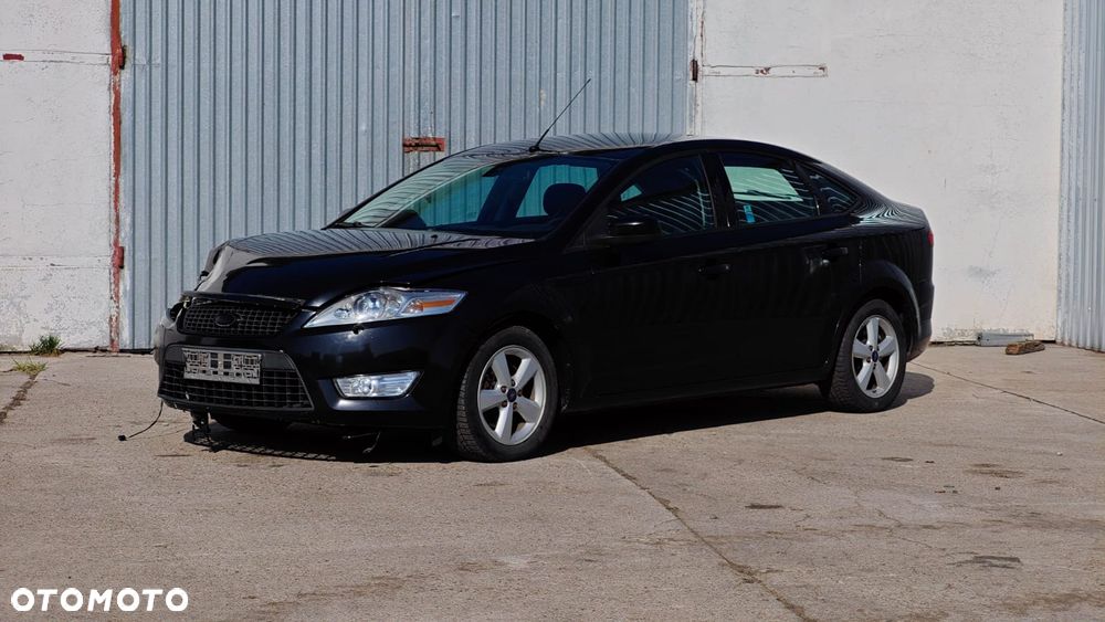 Ford Mondeo 2.3 Trend - 32