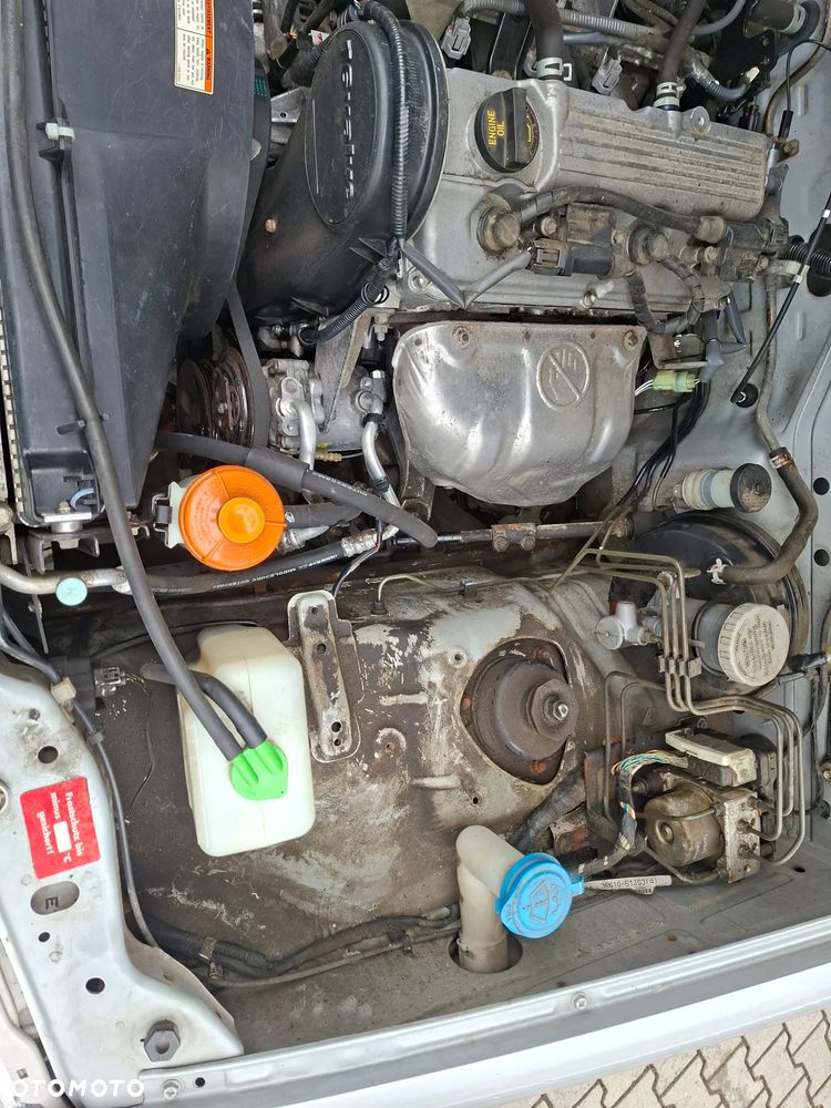 Suzuki Grand Vitara 1.6 Comfort Limited - 32