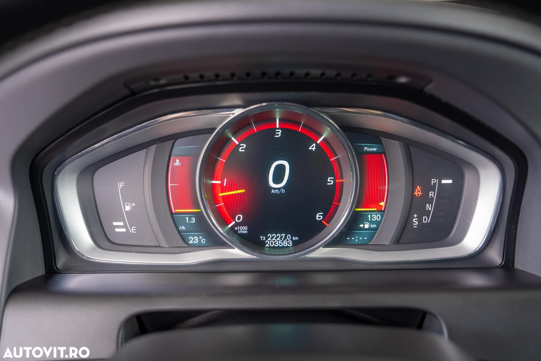 Volvo XC 60 - 13
