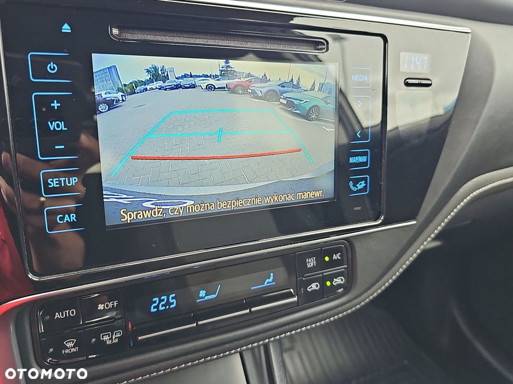 Toyota Auris 1.6 Dynamic - 14