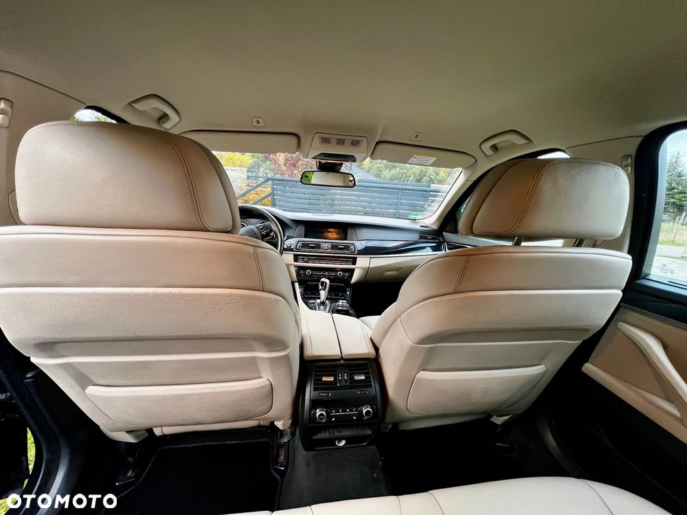 BMW Seria 5 535d xDrive - 8