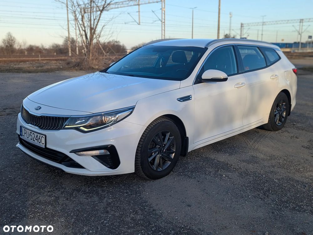 Kia Optima - 8