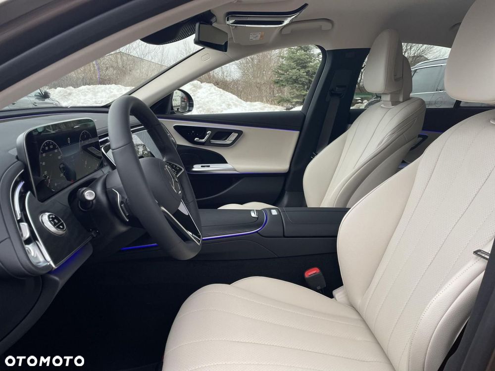 Mercedes-Benz Klasa E - 12