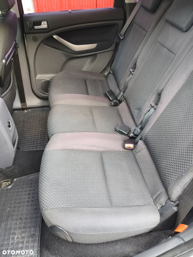 Ford C-MAX - 13