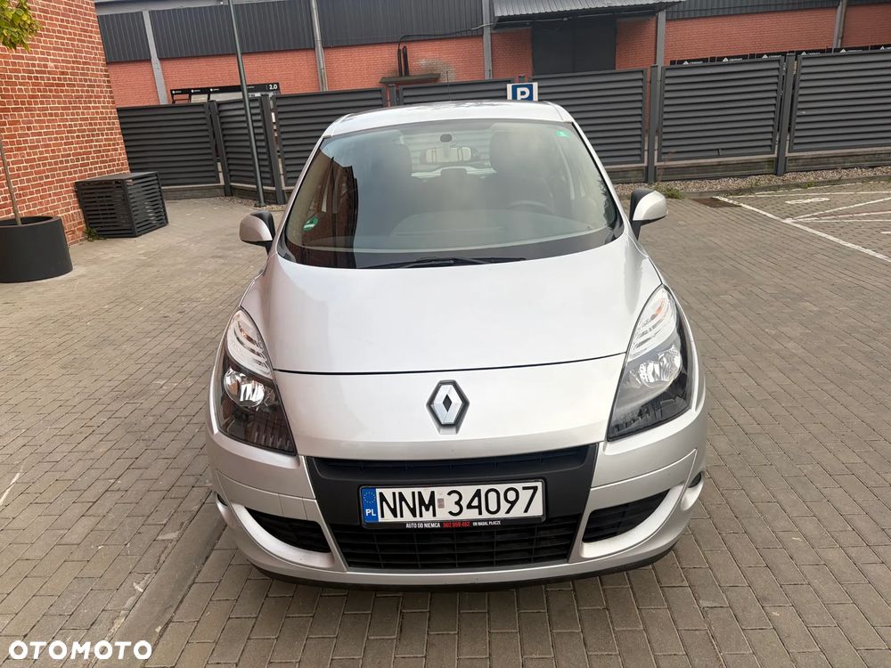 Renault Scenic - 9