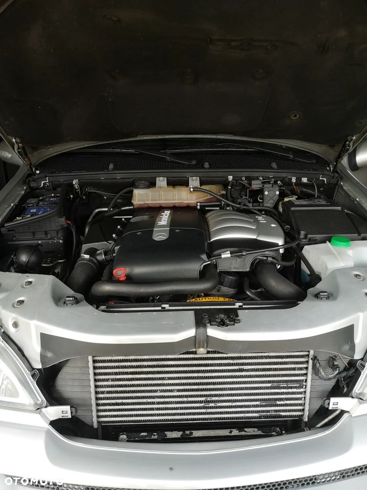 Mercedes-Benz ML - 8