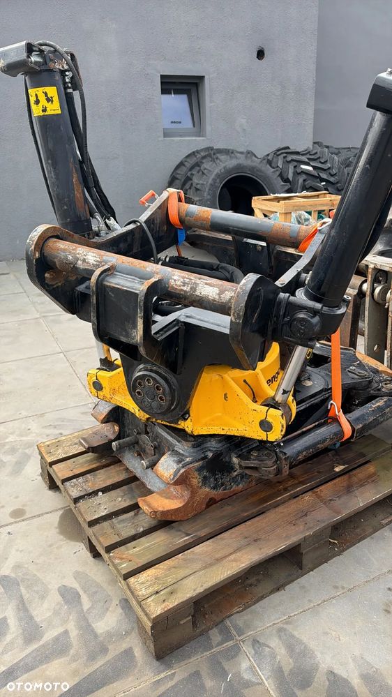 Inny Engcon EC233PS-QS80GR30-DC2 - 3