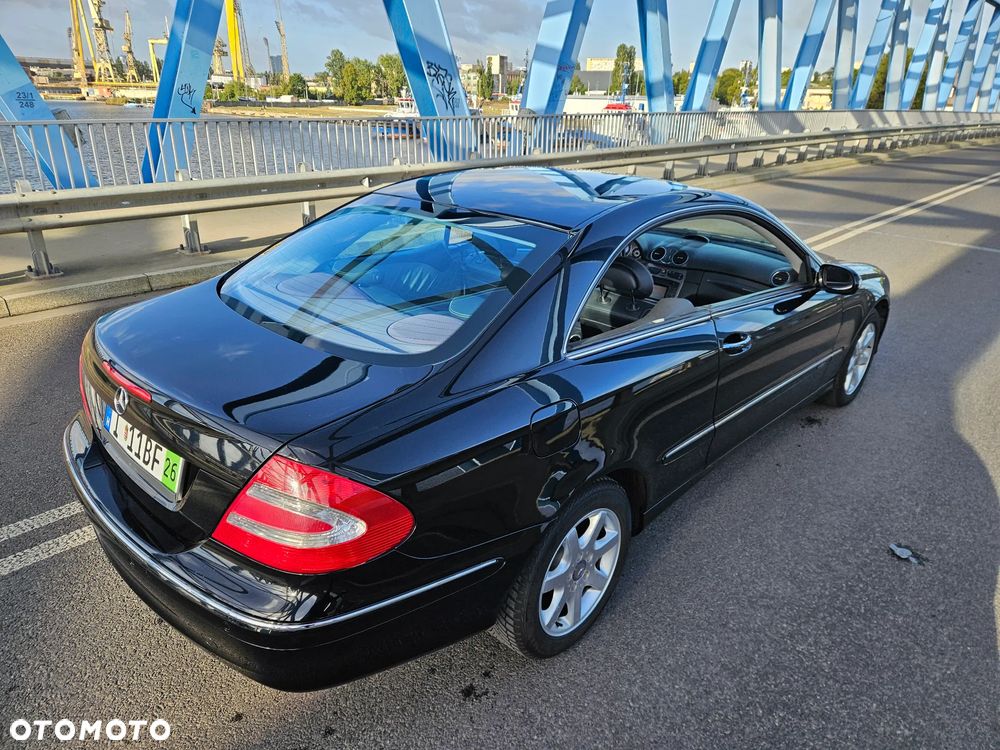 Mercedes-Benz CLK - 9