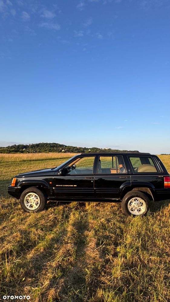 Jeep Grand Cherokee 5.2 Limited - 9