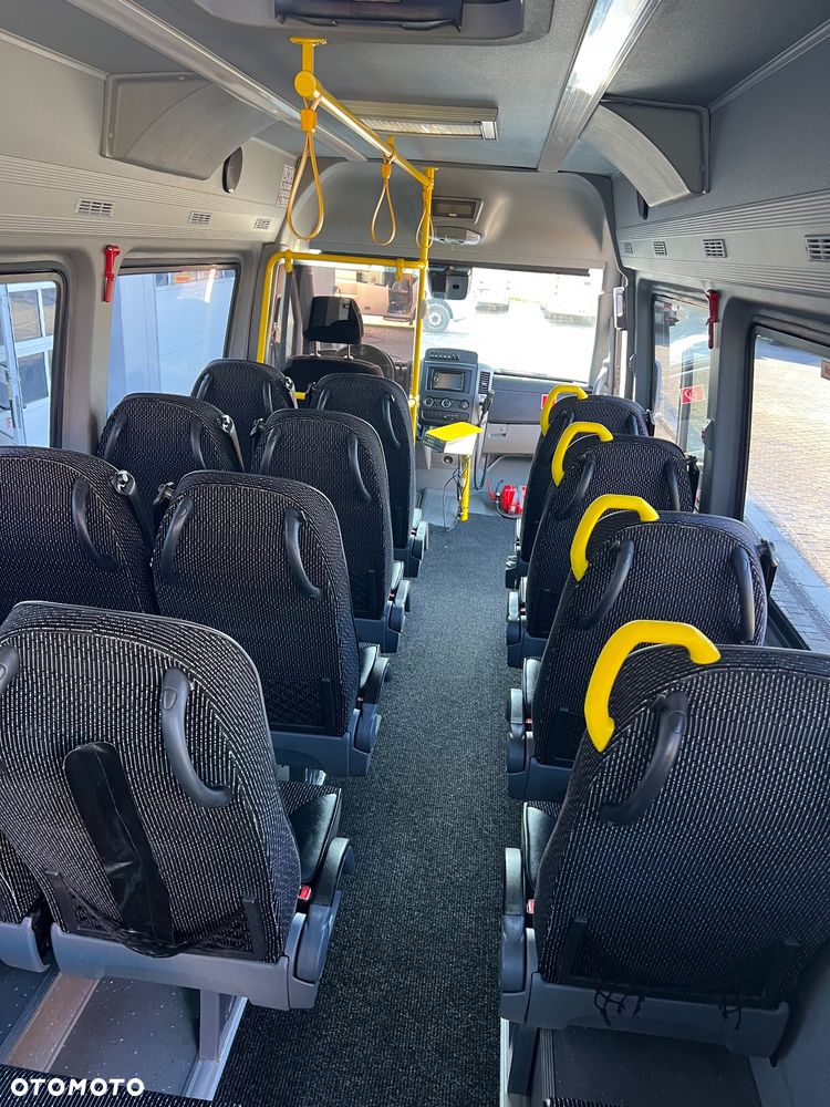 Mercedes-Benz City 519 - 10