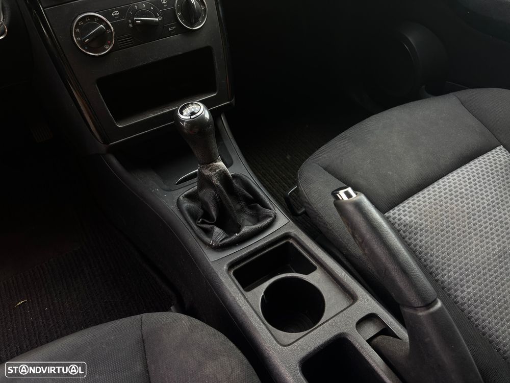 Mercedes-Benz A 180 - 7