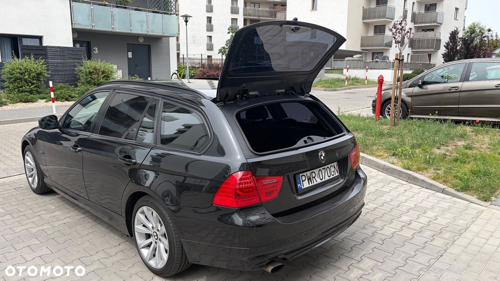 BMW Seria 3 318d DPF Edition Lifestyle - 8