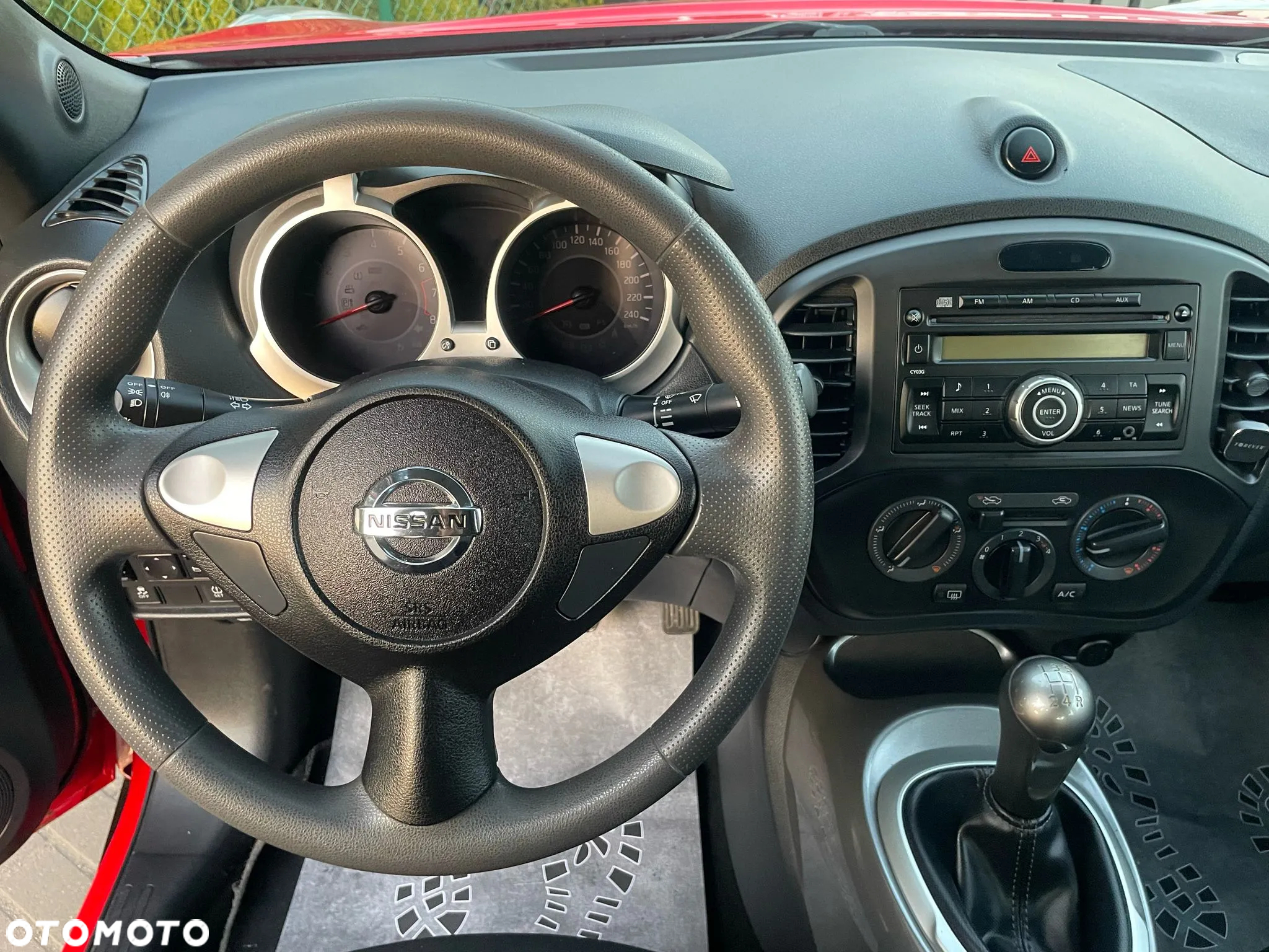 Nissan Juke 1.6 Visia - 17