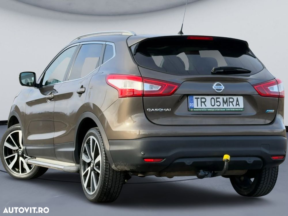 Nissan Qashqai 1.5 DCI TEKNA+ - 6