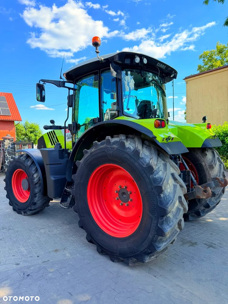 Claas Arion 630 - 11