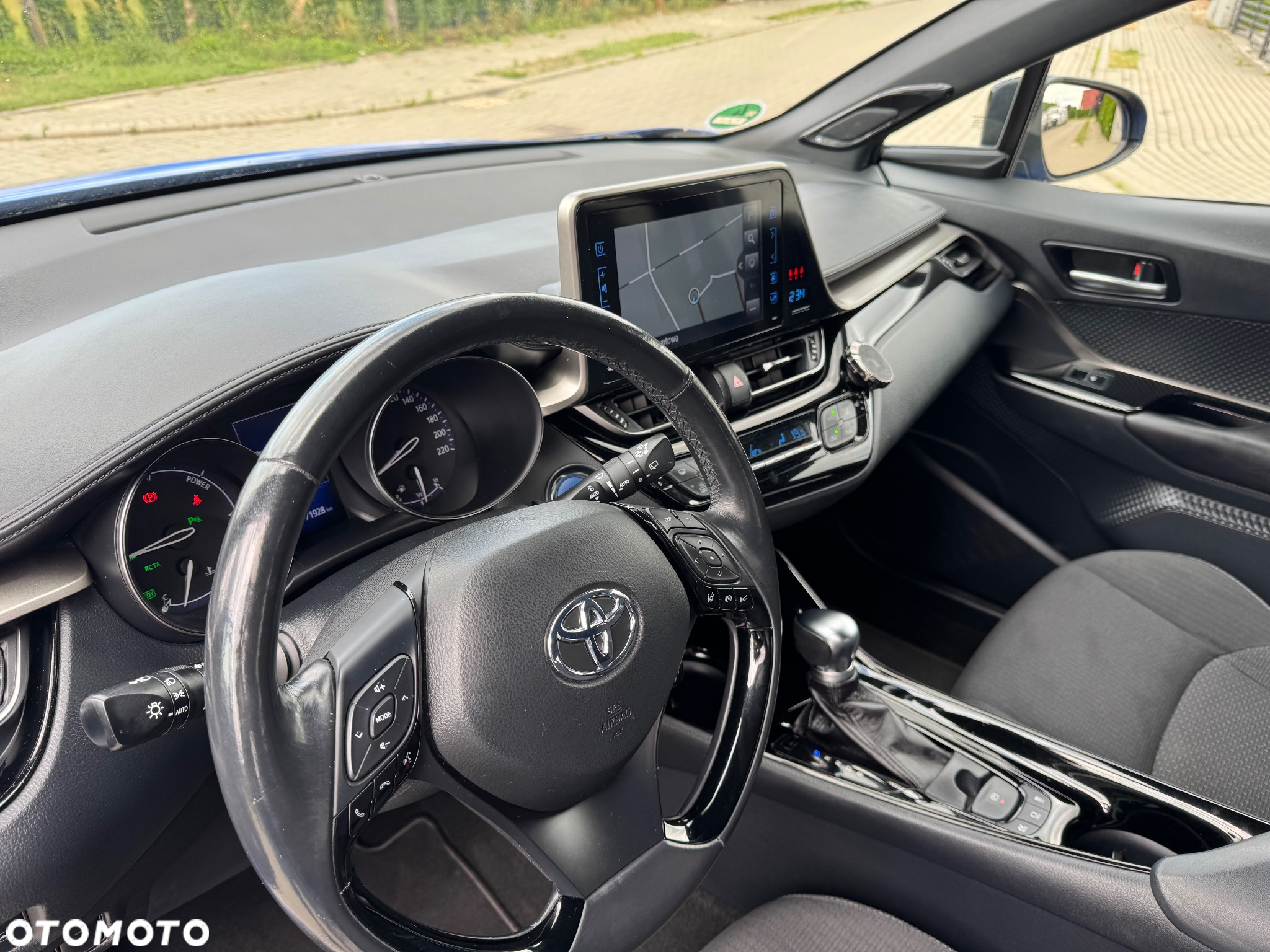 Toyota C-HR 1.8 Hybrid Executive - 24