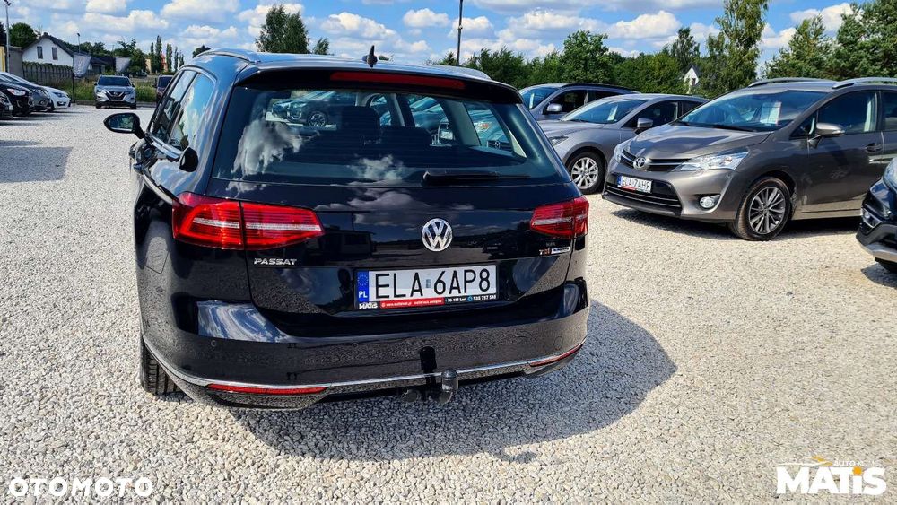Volkswagen Passat - 33