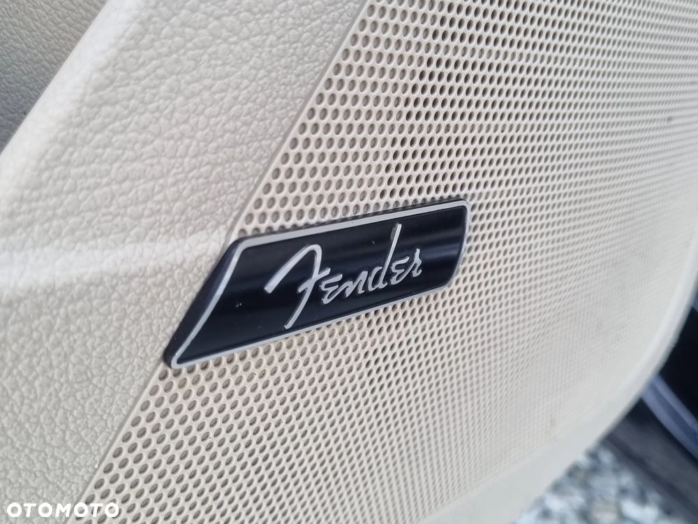 Volkswagen Tiguan - 26