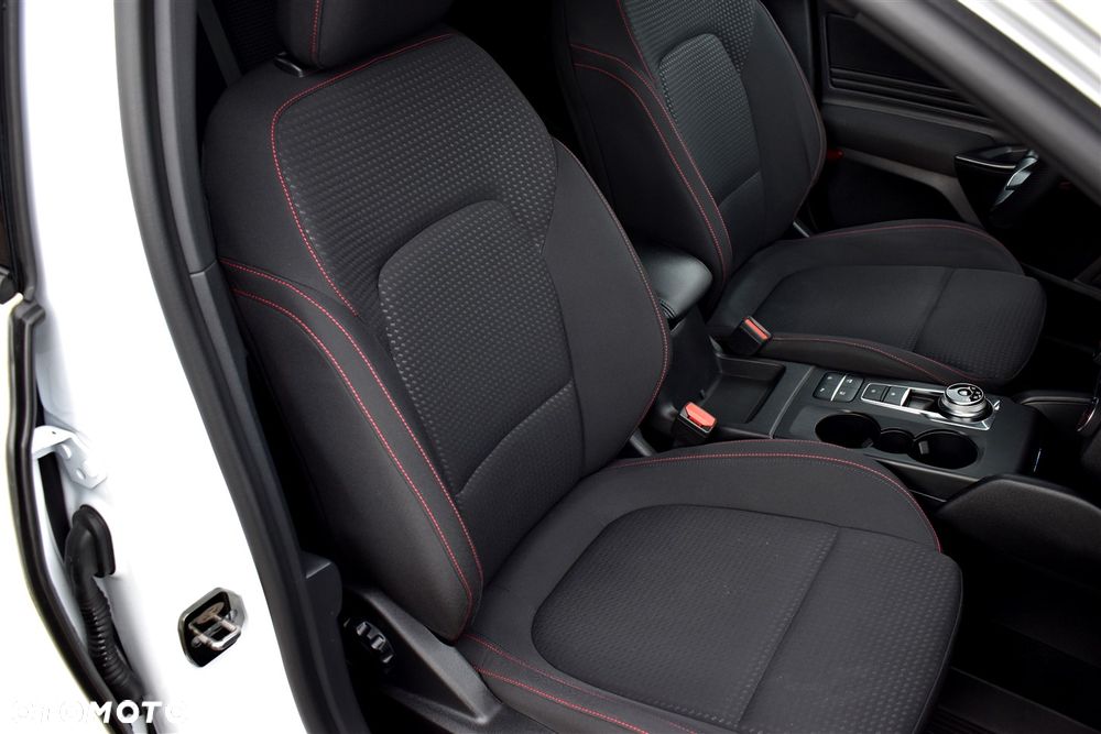 Ford Focus 2.0 EcoBlue ST-Line Business - 21