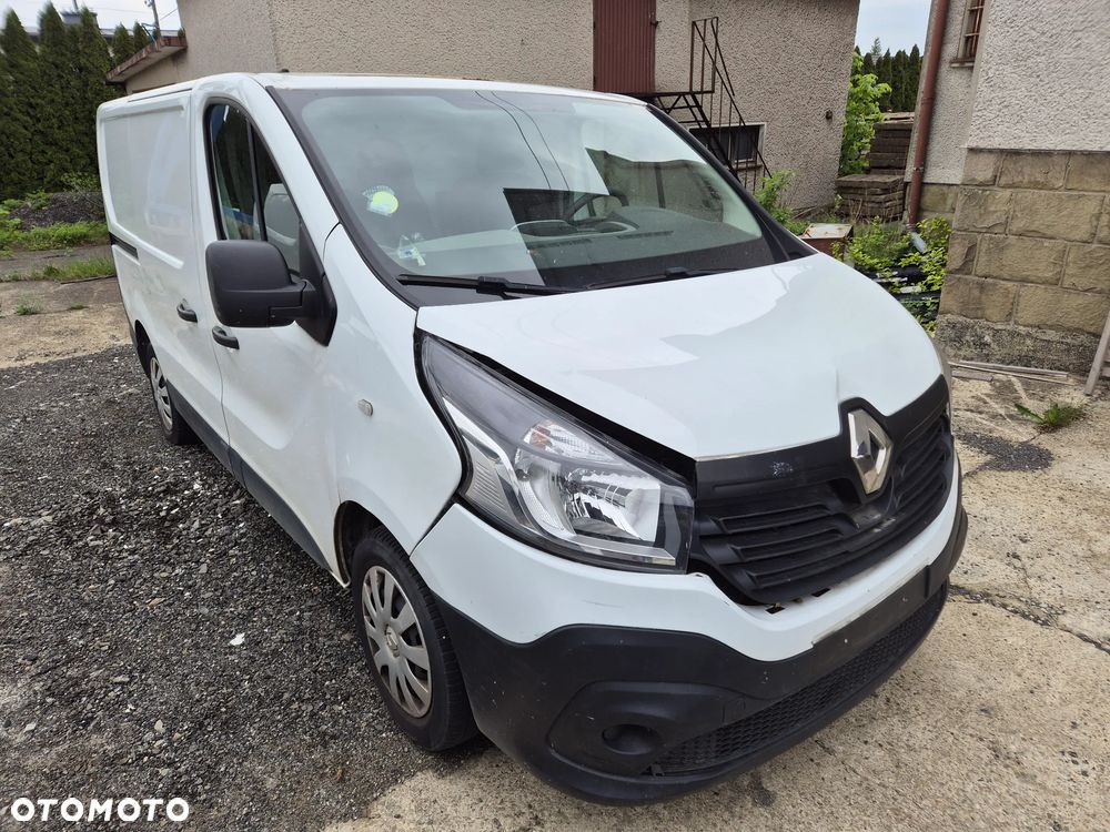 Renault Trafic - 2