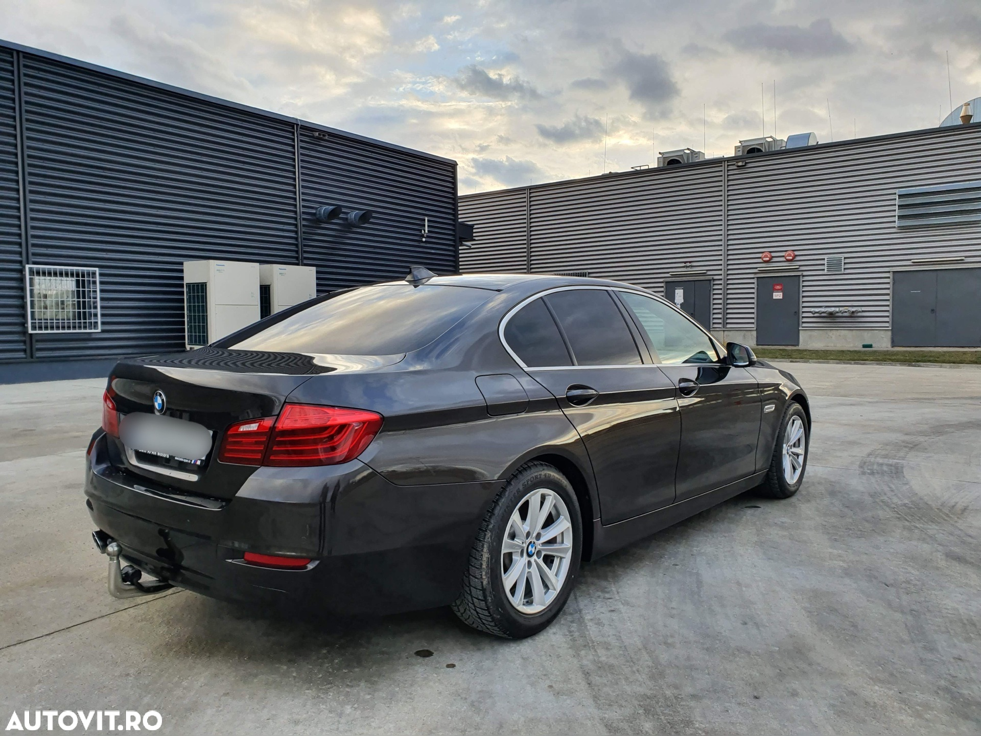 BMW Seria 5 520d xDrive AT - 5