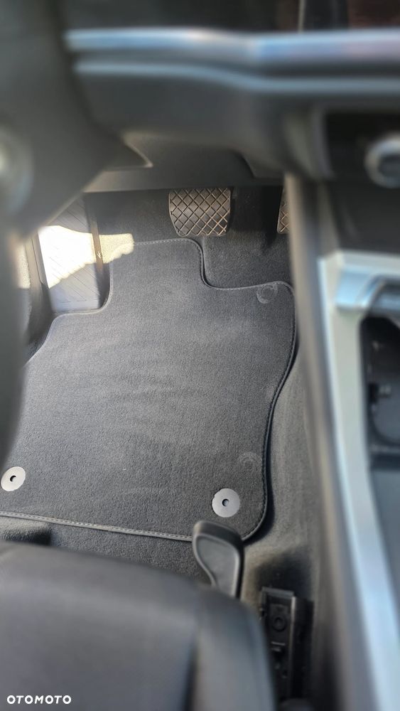 Audi Q3 35 TFSI mHEV Advanced S tronic - 24