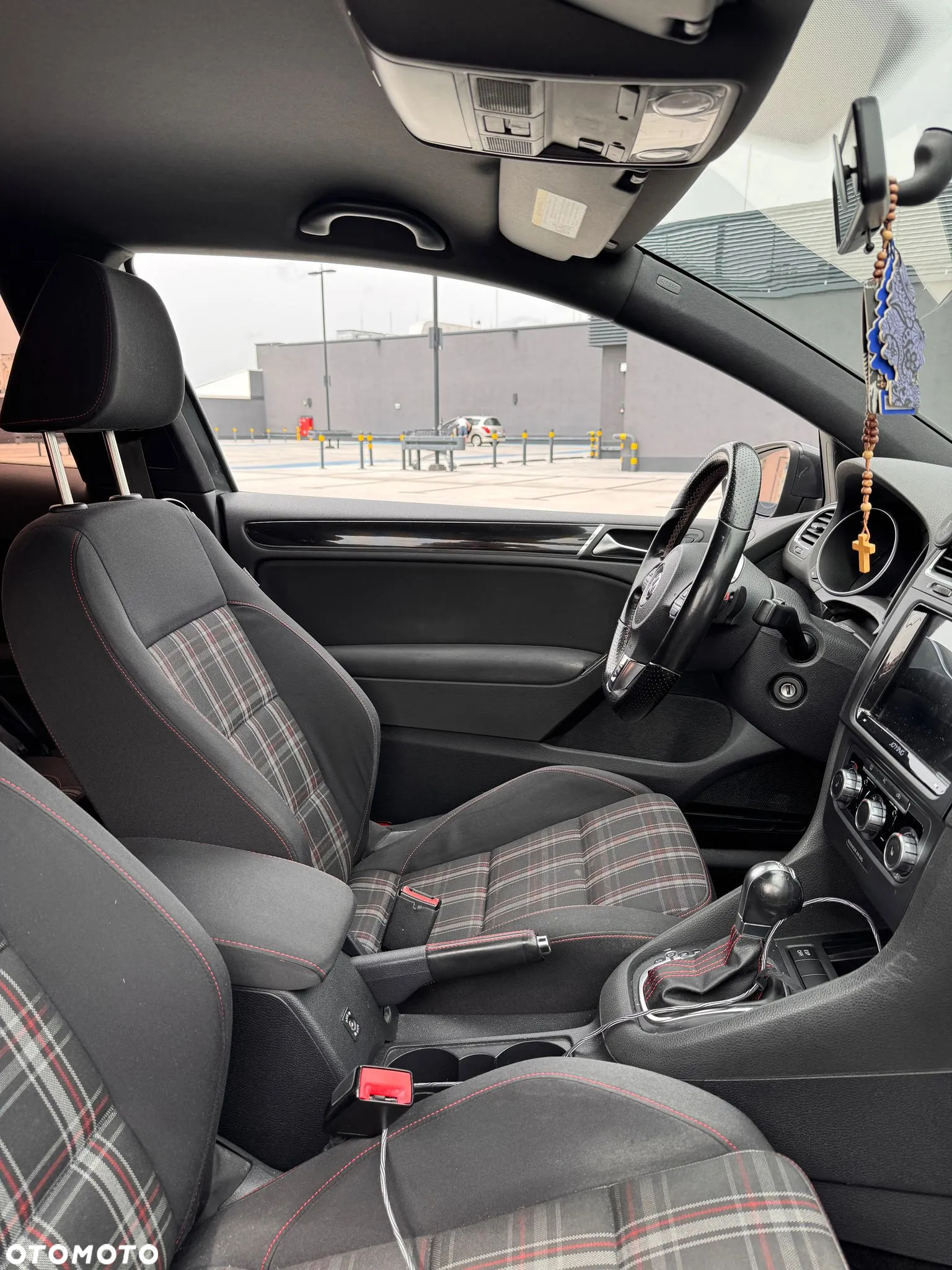 Volkswagen Golf VI 2.0 TSI GTI DSG - 7