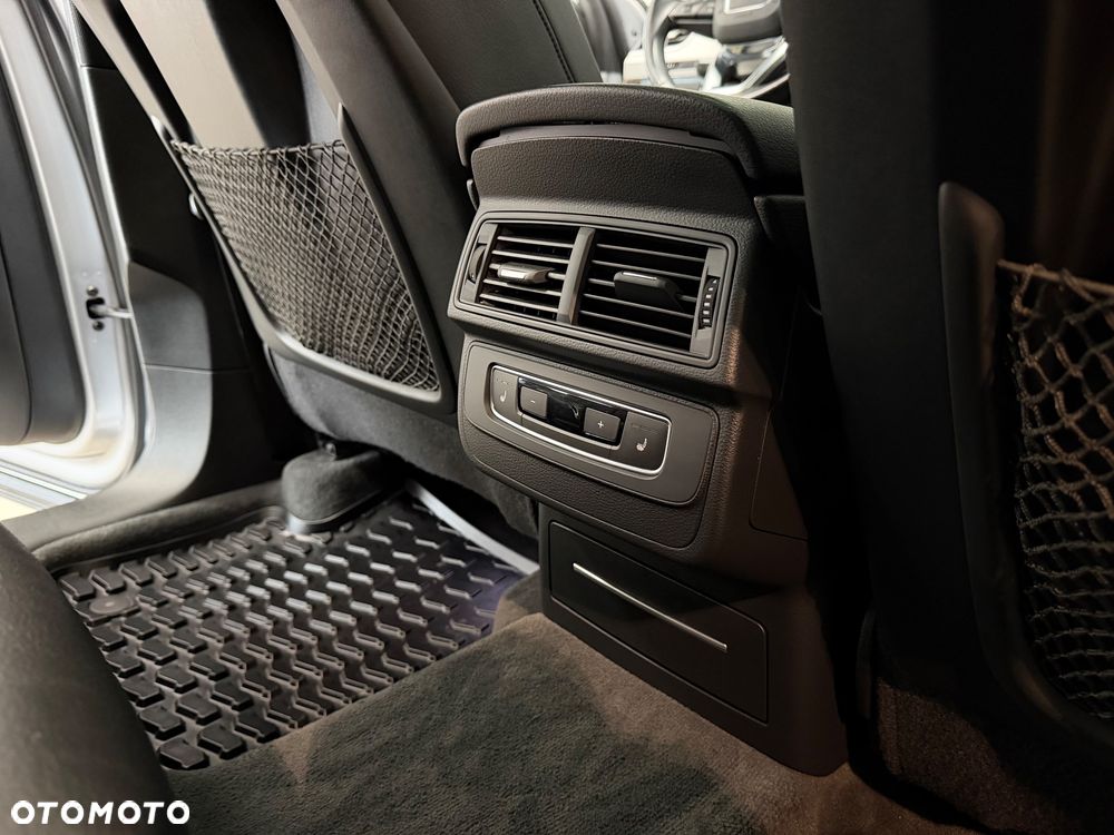 Audi Q7 - 35