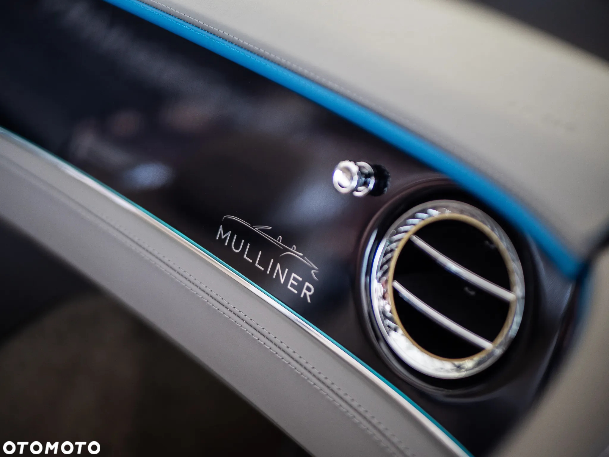 Bentley Continental GT New Convertible V8 Mulliner - 22
